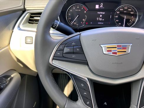 Used 2023 Cadillac XT5 Premium Luxury FWD image 24