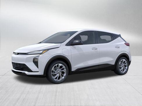 New 2027 Chevrolet Bolt LT w/ Comfort Package image 2