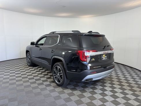 Used 2023 GMC Acadia SLT w/ Technology Package AWD/4WD image 9