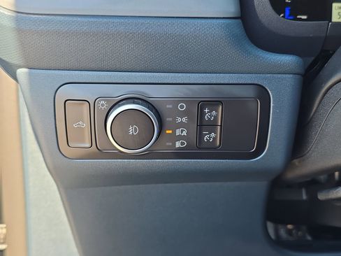 New 2026 Ford Maverick Lobo AWD/4WD image 21