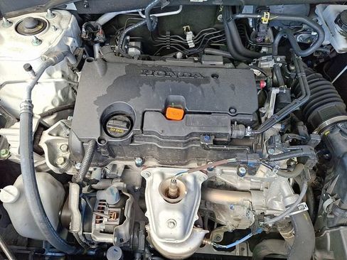 Certified 2024 Honda HR-V EX-L image 24