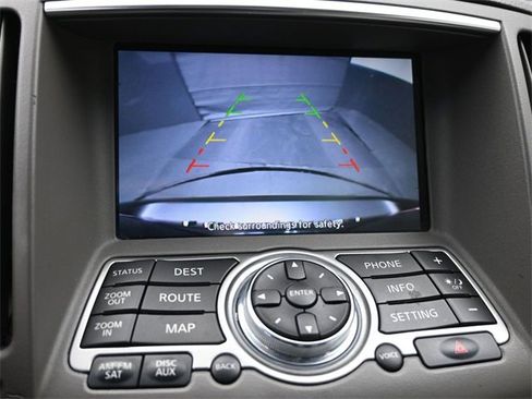 Used 2013 INFINITI G37 Journey w/ Premium Pkg image 28