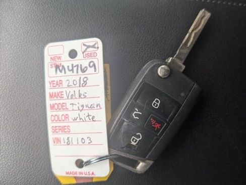 Used 2018 Volkswagen Tiguan SE w/ 3rd Row Seat Package image 52