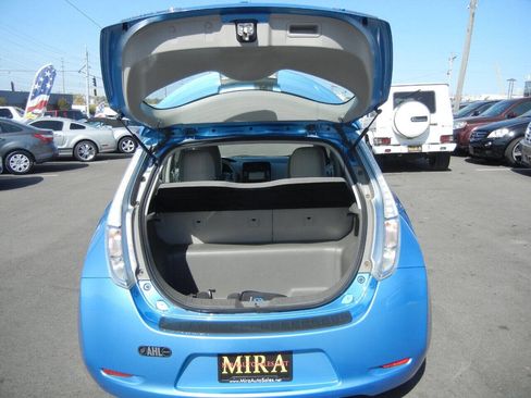 Used 2012 Nissan Leaf SL w/ Protection Pkg image 22