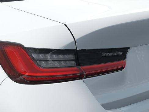 New 2026 BMW 330i Sedan image 8