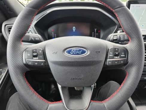 Certified 2023 Ford Escape ST-Line w/ Tech Pack #1 AWD/4WD image 12