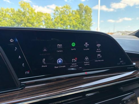 Used 2024 Cadillac Escalade Premium Luxury w/ LPO, Floor Liner Package AWD/4WD image 33