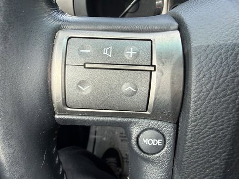 Used 2011 Lexus GX 460 Premium image 22