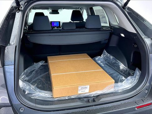 New 2025 Toyota RAV4 XLE image 11