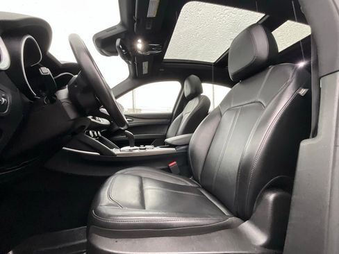Used 2022 Alfa Romeo Stelvio Ti w/ Active Assist Plus Package image 10