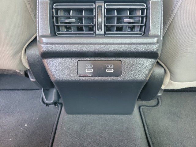 Used 2025 Honda Accord SE image 11