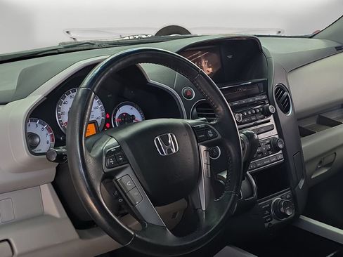 Used 2012 Honda Pilot Touring image 11