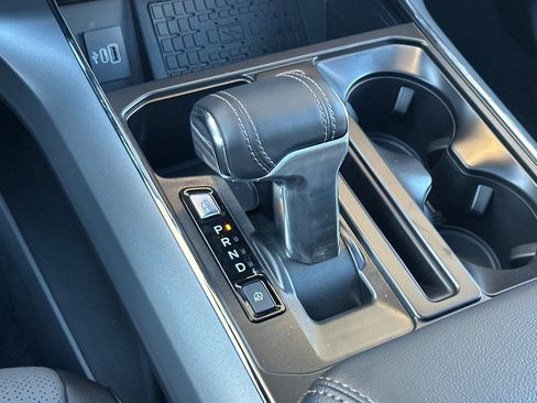 New 2025 Ford F150 Lightning Lariat image 19