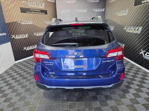 Used 2016 Subaru Outback 2.5i Premium image 12