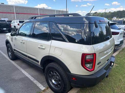 Used 2024 Ford Bronco Sport Outer Banks image 3