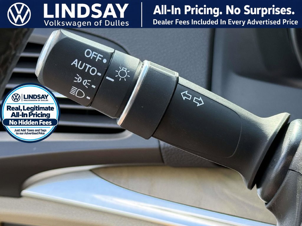 Used 2020 Acura MDX w/ Technology Package FWD image 23
