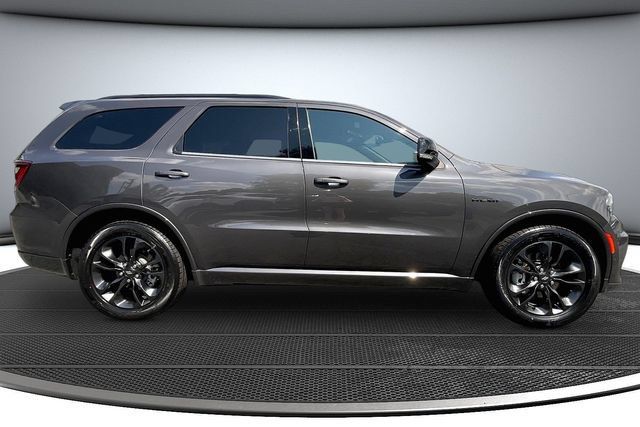 Used 2023 Dodge Durango R/T RWD image 4