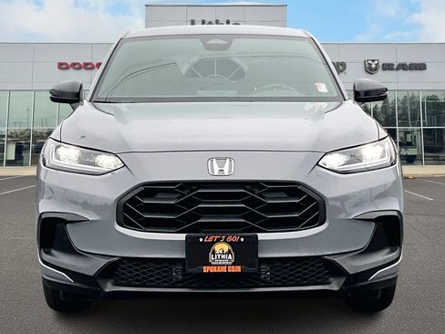 Used 2025 Honda HR-V Sport image 6