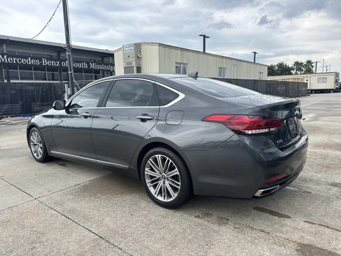 Used 2018 Genesis G80 3.8 RWD image 8