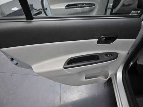 Used 2010 Hyundai Accent GLS w/ Premium Pkg 4 image 20