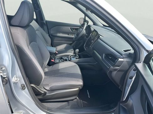 Used 2025 Subaru Forester Premium AWD/4WD image 15