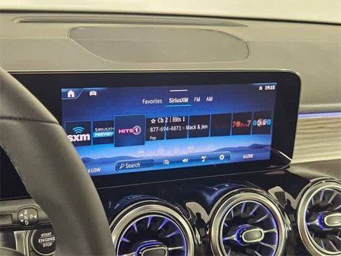 Certified 2025 Mercedes-Benz GLB 250 GLB 250 image 63