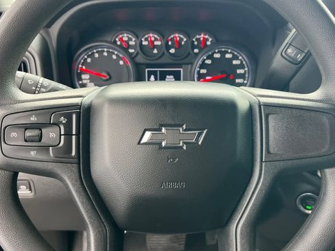 Used 2024 Chevrolet Silverado 1500 Custom Trail Boss image 25