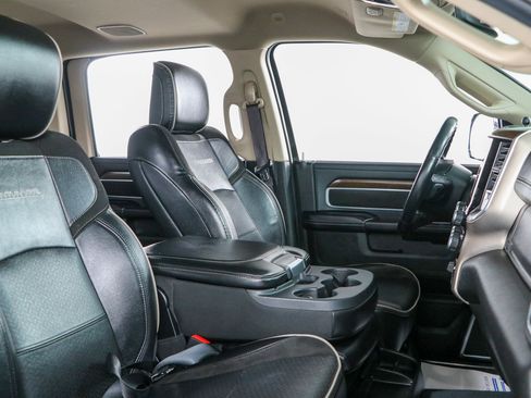 Used 2022 RAM 2500 Laramie w/ Protection Group AWD/4WD image 27