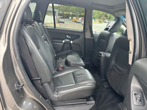 Used 2010 Volvo XC90 3.2 image 18