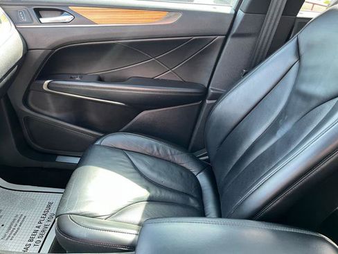 Used 2015 Lincoln MKC FWD w/ Equipment Group 101A Select image 26