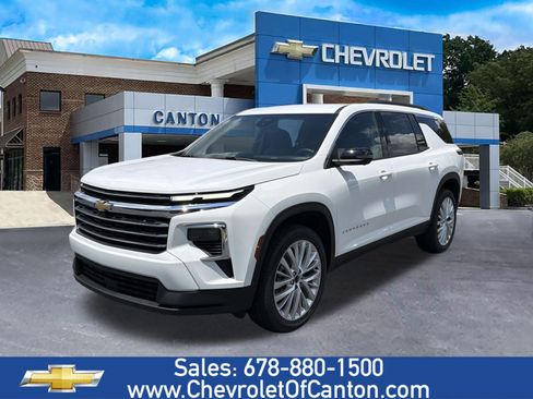New 2026 Chevrolet Traverse LT w/ Driver Confidence Package FWD image 1