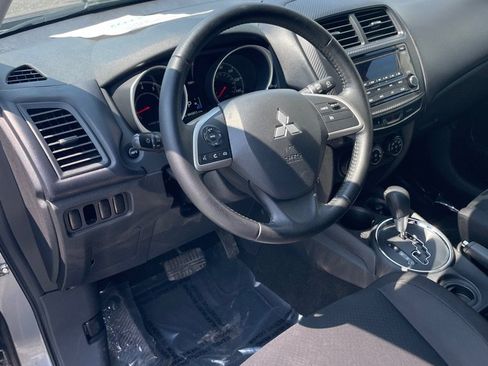 Used 2015 Mitsubishi Outlander Sport ES FWD image 9