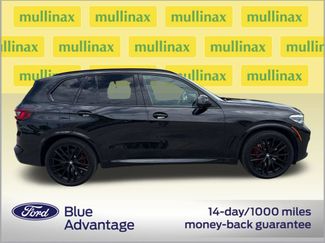 Used 2022 BMW X5 sDrive40i w/ M Sport Package RWD video 2