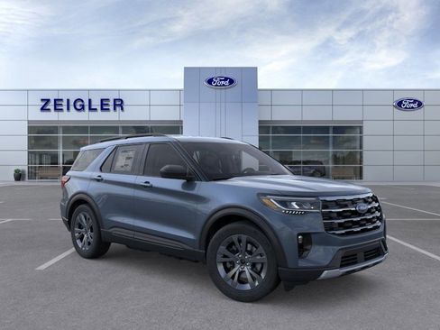 New 2026 Ford Explorer Active w/ Active Comfort Package AWD/4WD image 7