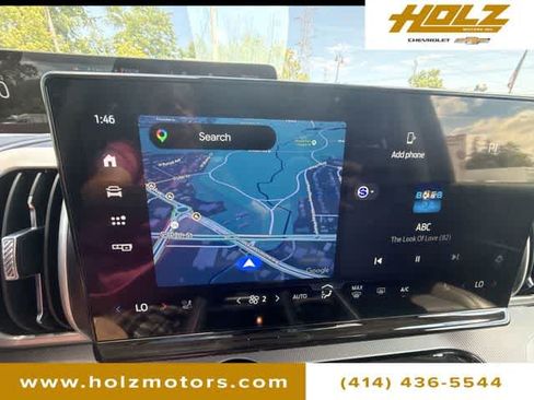 Used 2025 Ford Expedition Active AWD/4WD image 14