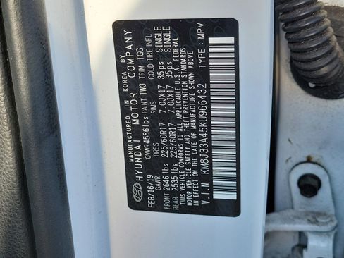Used 2019 Hyundai Tucson Value FWD image 32