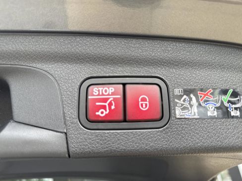 New 2026 Mercedes-Benz GLE 450 GLE 450 image 16