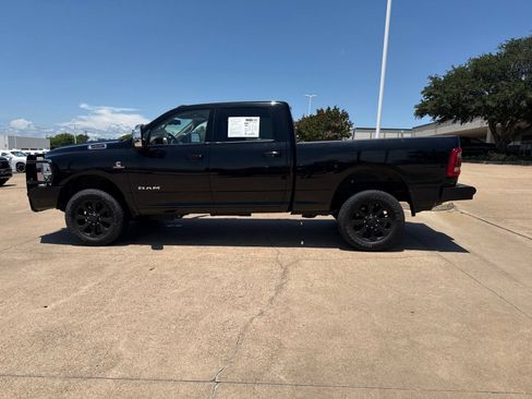 Used 2023 RAM 2500 Laramie AWD/4WD image 4