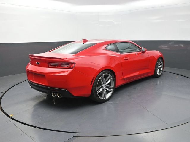 Used 2018 Chevrolet Camaro LT w/ RS Package RWD image 8