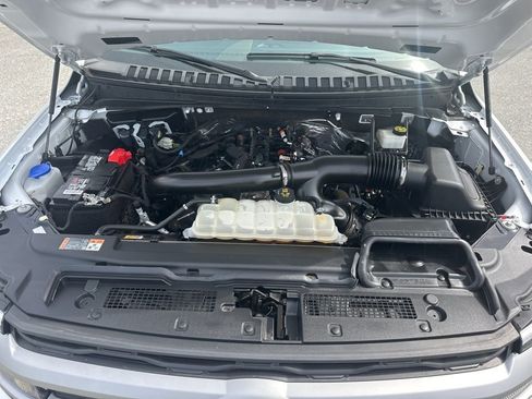 Used 2024 Ford Expedition Max XLT image 36