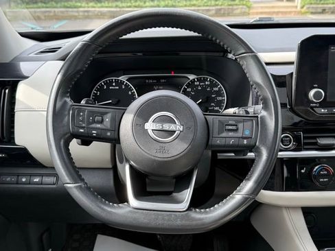 Used 2022 Nissan Pathfinder SV w/ SV Premium Package AWD/4WD image 45