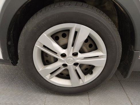 Used 2024 Nissan Kicks S FWD image 31