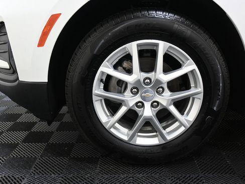 Used 2023 Chevrolet Equinox LS w/ LS Convenience Package AWD/4WD image 34