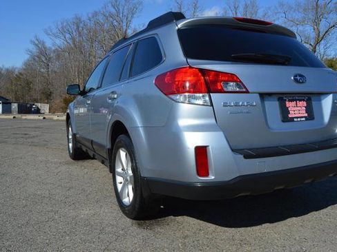 Used 2013 Subaru Outback 2.5i Limited w/ Moonroof Pkg image 62