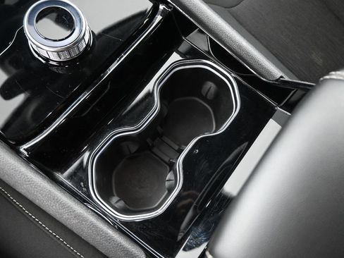 Used 2021 Jeep Grand Cherokee L Laredo w/ Luxury Tech Group I image 33