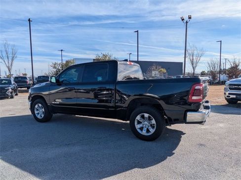 Used 2024 RAM 1500 Laramie image 5