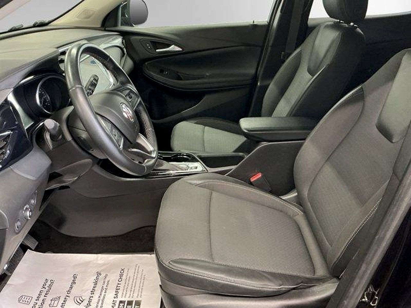 Used 2022 Buick Encore GX Select AWD/4WD image 9
