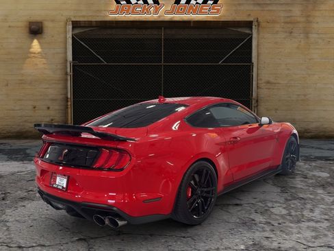 Used 2020 Ford Mustang Shelby GT500 RWD image 11