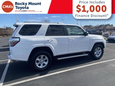 Used 2017 Toyota 4Runner SR5 image 8