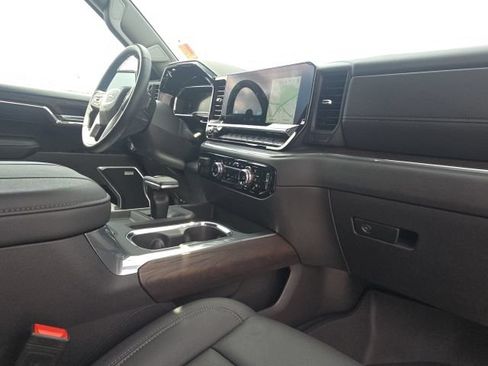 Used 2025 GMC Sierra 1500 SLT w/ SLT Premium Package AWD/4WD image 23